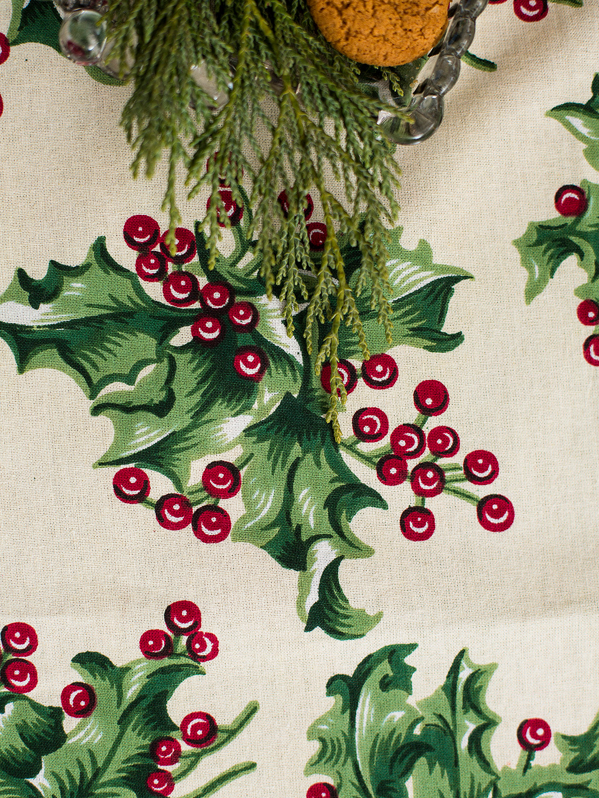 Tablecloth, April Cornell, Holly Green ROUND Tablecloth 88"